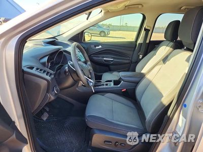 Zdjęcie 7 z 13 samochodu: 2018 FORD ESCAPE SE VIN:1FMCU9GD9JUB45820 - miniatura
