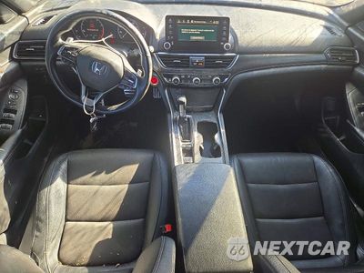 Zdjęcie 8 z 13 samochodu: 2018 HONDA ACCORD SPORT VIN:1HGCV1F31JA263875 - miniatura