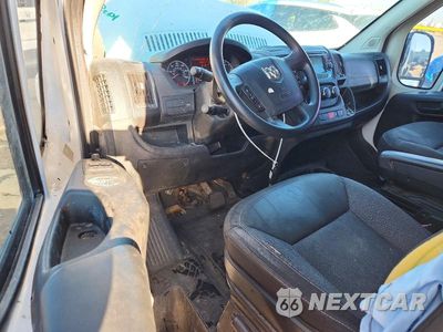 Zdjęcie 8 z 14 samochodu: 2017 RAM PROMASTER 2500 2500 HIGH VIN:3C6TRVCG3HE511110 - miniatura