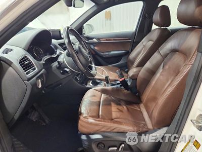 Zdjęcie 7 z 13 samochodu: 2016 AUDI Q3 PREMIUM PLUS VIN:WA1EFCFS9GR017975 - miniatura