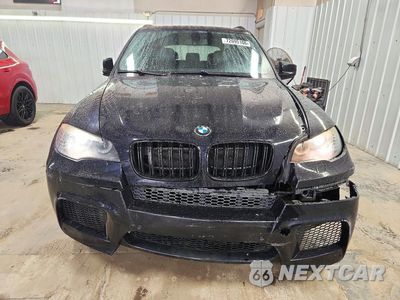 Piąte zdjęcie samochodu w środku: 2010 BMW X5 M VIN:5YMGY0C57ALK25148 - miniatura