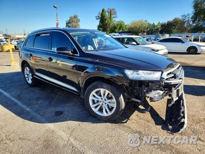 Czwarte zdjęcie samochodu z boku: 2019 AUDI Q7 PREMIUM PLUS VIN:WA1LHAF78KD039991 - miniatura
