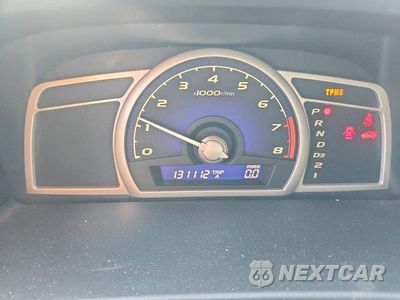 Zdjęcie 9 z 13 samochodu: 2010 HONDA CIVIC LX VIN:19XFA1F58AE046460 - miniatura