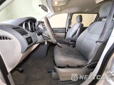 Zdjęcie 7 z 14 samochodu: 2010 DODGE GRAND CARAVAN SE VIN:2D4RN4DE9AR115910 - miniatura