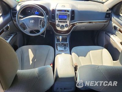 Zdjęcie 8 z 13 samochodu: 2010 HYUNDAI SANTA FE GLS VIN:5NMSGDAB3AH368542 - miniatura