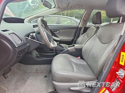 Zdjęcie 7 z 12 samochodu: 2012 TOYOTA PRIUS THREE VIN:JTDKN3DU2C1560884 - miniatura
