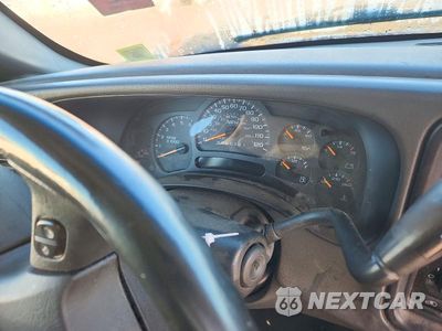 Zdjęcie 9 z 12 samochodu: 2006 CHEVROLET SILVERADO K2500 HEAVY DUTY VIN:1GCHK23U56F184896 - miniatura