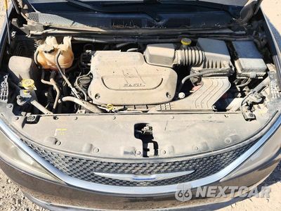 Zdjęcie 12 z 13 samochodu: 2019 CHRYSLER PACIFICA LIMITED VIN:2C4RC1GG9KR628302 - miniatura