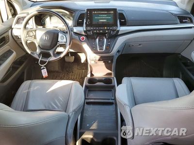 Zdjęcie 8 z 13 samochodu: 2018 HONDA ODYSSEY TOURING VIN:5FNRL6H89JB060146 - miniatura