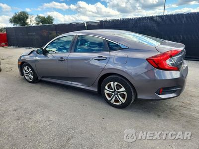 Drugie zdjęcie samochodu z przodu: 2018 HONDA CIVIC LX VIN:19XFC2F56JE206755 - miniatura