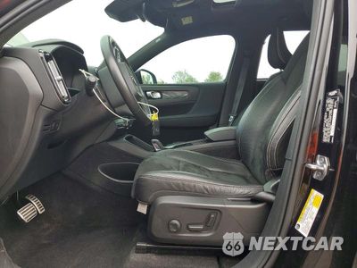 Zdjęcie 7 z 13 samochodu: 2021 VOLVO XC40 RECHARGE VIN:YV4ED3UR5M2582205 - miniatura