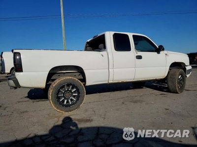 Trzecie zdjęcie samochodu z tyłu: 2007 CHEVROLET SILVERADO K1500 CLASSIC VIN:1GCEK19Z47E141822 - miniatura