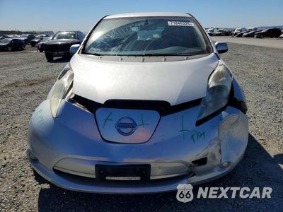 Piąte zdjęcie samochodu w środku: 2014 NISSAN LEAF S VIN:1N4AZ0CP9EC336650 - miniatura