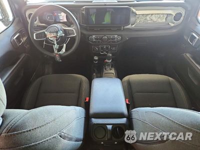 Zdjęcie 8 z 14 samochodu: 2026 JEEP WRANGLER SAHARA VIN:1C4PJXEG0TW254724 - miniatura