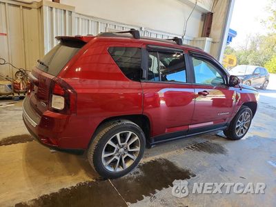 Trzecie zdjęcie samochodu z tyłu: 2016 JEEP COMPASS LATITUDE VIN:1C4NJCEA7GD575267 - miniatura