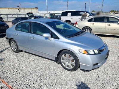Czwarte zdjęcie samochodu z boku: 2010 HONDA CIVIC LX VIN:2HGFA1F52AH304347 - miniatura