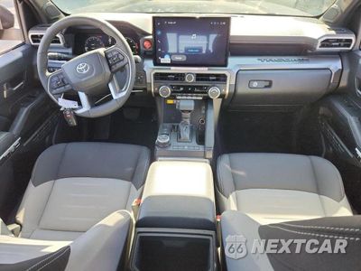 Zdjęcie 8 z 12 samochodu: 2025 TOYOTA TACOMA TRD OFF-ROAD HV VIN:3TYLC5LN7ST051105 - miniatura