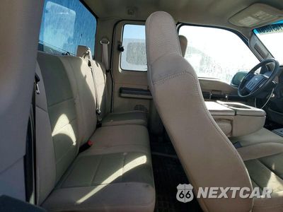 Zdjęcie 10 z 13 samochodu: 2008 FORD F350 SRW SUPER DUTY VIN:1FTWX31R08ED33592 - miniatura