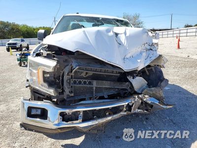 Piąte zdjęcie samochodu w środku: 2019 FORD F150 VIN:1FTMF1CB4KKE61843 - miniatura