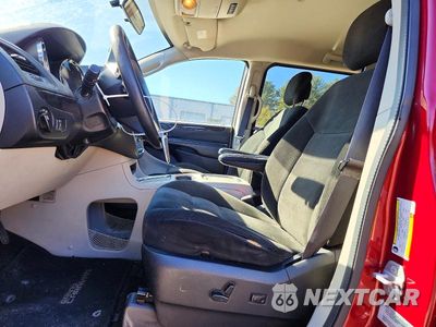 Zdjęcie 7 z 13 samochodu: 2015 DODGE GRAND CARAVAN SXT VIN:2C4RDGCG1FR668031 - miniatura