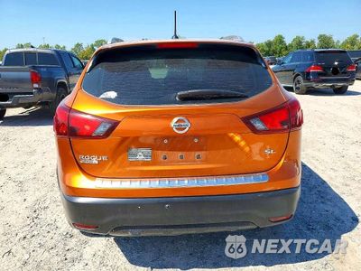 Zdjęcie 6 z 13 samochodu: 2017 NISSAN ROGUE SPORT SL VIN:JN1BJ1CP8HW031464 - miniatura