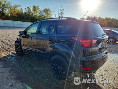 Drugie zdjęcie samochodu z przodu: 2019 FORD ESCAPE SE VIN:1FMCU9GD6KUA25829 - miniatura