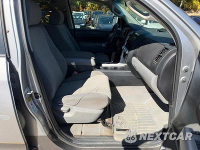 Piąte zdjęcie samochodu w środku: 2007 TOYOTA TUNDRA SR5 VIN:5TBBV54137S450137 - miniatura