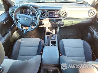 Zdjęcie 8 z 12 samochodu: 2021 TOYOTA TACOMA TRD SPORT VIN:5TFAZ5CN2MX117302 - miniatura