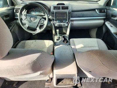 Zdjęcie 8 z 12 samochodu: 2012 TOYOTA CAMRY LE VIN:4T1BF1FK8CU058226 - miniatura