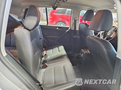 Zdjęcie 11 z 13 samochodu: 2016 VOLKSWAGEN TIGUAN S VIN:WVGBV7AX9GW005795 - miniatura