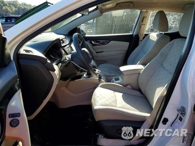 Zdjęcie 7 z 13 samochodu: 2018 NISSAN ROGUE SPORT SV VIN:JN1BJ1CP8JW192189 - miniatura