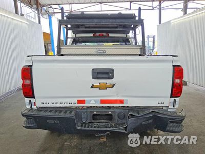 Zdjęcie 6 z 12 samochodu: 2019 CHEVROLET SILVERADO LD C1500 VIN:2GCRCNECXK1128137 - miniatura