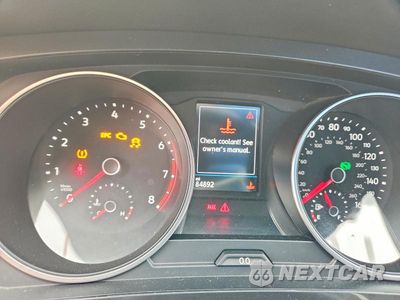 Zdjęcie 9 z 12 samochodu: 2018 VOLKSWAGEN TIGUAN SE VIN:3VV2B7AX4JM124036 - miniatura