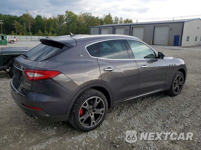 Trzecie zdjęcie samochodu z tyłu: 2019 MASERATI LEVANTE S VIN:ZN661YUA0KX334918 - miniatura