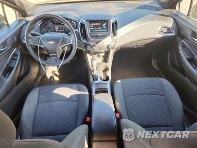 Zdjęcie 8 z 12 samochodu: 2017 CHEVROLET CRUZE LT VIN:1G1BE5SM9H7257533 - miniatura