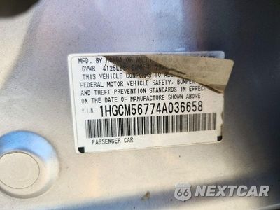Zdjęcie 12 z 12 samochodu: 2004 HONDA ACCORD EX VIN:1HGCM56774A036658 - miniatura