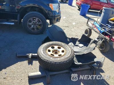 Zdjęcie 13 z 14 samochodu: 2005 NISSAN XTERRA S VIN:5N1AN08W25C649301 - miniatura