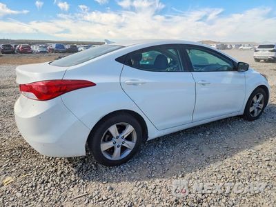 Trzecie zdjęcie samochodu z tyłu: 2012 HYUNDAI ELANTRA GLS VIN:5NPDH4AE3CH080056 - miniatura