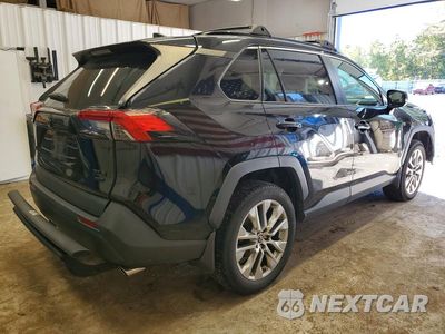 Trzecie zdjęcie samochodu z tyłu: 2019 TOYOTA RAV4 XLE PREMIUM VIN:JTMA1RFV6KD018426 - miniatura