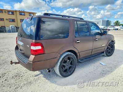 Trzecie zdjęcie samochodu z tyłu: 2008 FORD EXPEDITION EDDIE BAUER VIN:1FMFU17508LA21846 - miniatura