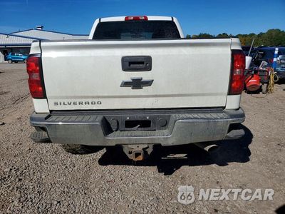 Zdjęcie 6 z 12 samochodu: 2018 CHEVROLET SILVERADO K2500 HEAVY DUTY VIN:1GC2KUEG0JZ240615 - miniatura