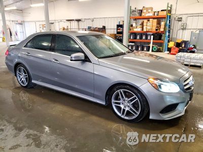 Czwarte zdjęcie samochodu z boku: 2015 MERCEDES-BENZ E 350 4MATIC VIN:WDDHF8JB6FB158121 - miniatura