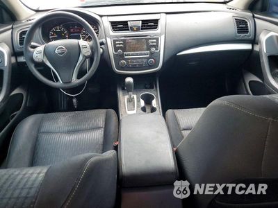 Zdjęcie 8 z 13 samochodu: 2016 NISSAN ALTIMA 2.5 S VIN:1N4AL3AP8GC198012 - miniatura