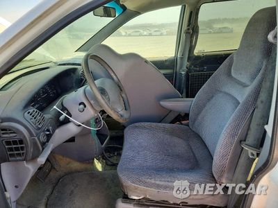 Zdjęcie 7 z 13 samochodu: 1996 PLYMOUTH GRAND VOYAGER VIN:1P4GP44R5TB507426 - miniatura