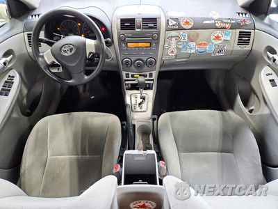 Zdjęcie 8 z 12 samochodu: 2011 TOYOTA COROLLA LE VIN:2T1BU4EE2BC643175 - miniatura