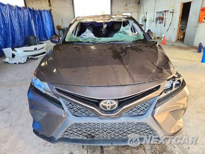 Piąte zdjęcie samochodu w środku: 2019 TOYOTA CAMRY SE VIN:4T1B11HK6KU247001 - miniatura