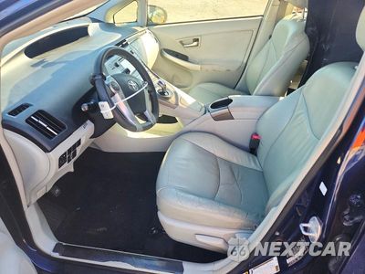 Zdjęcie 7 z 12 samochodu: 2013 TOYOTA PRIUS THREE VIN:JTDKN3DUXD1618886 - miniatura