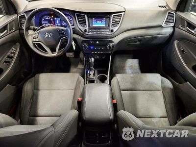 Zdjęcie 8 z 13 samochodu: 2017 HYUNDAI TUCSON ECO VIN:KM8J3CA26HU505814 - miniatura