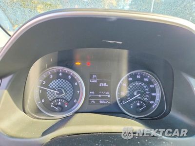 Zdjęcie 9 z 12 samochodu: 2019 HYUNDAI ELANTRA SE VIN:5NPD74LF0KH469440 - miniatura