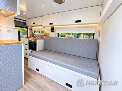 Zdjęcie 6 z 13 samochodu: 2018 MERCEDES-BENZ SPRINTER 2500 VIN:WD4FE7CD7JP621768 - miniatura